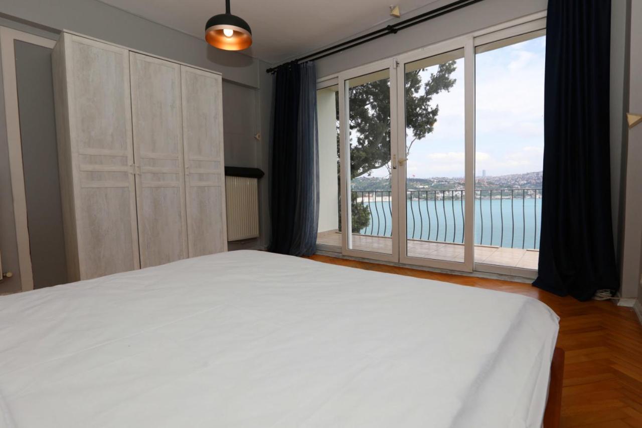 شقة Exclusive Flat With Bosphorus View In Besiktas اسطنبول المظهر الخارجي الصورة